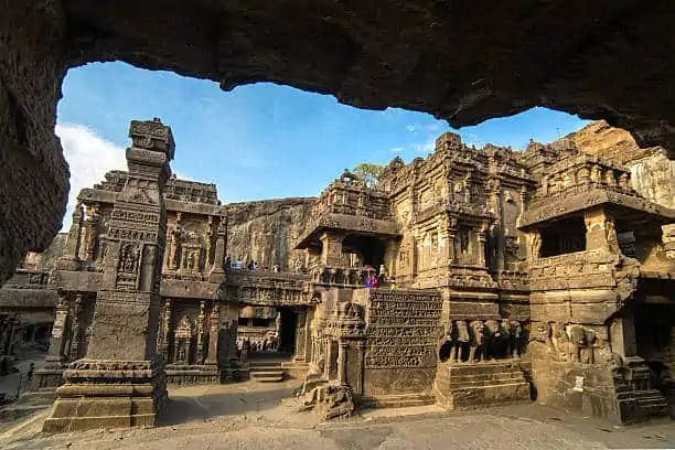 tourist places in maharashtra, top places to visit maharashtra