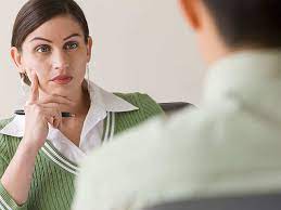eye contact in interview 