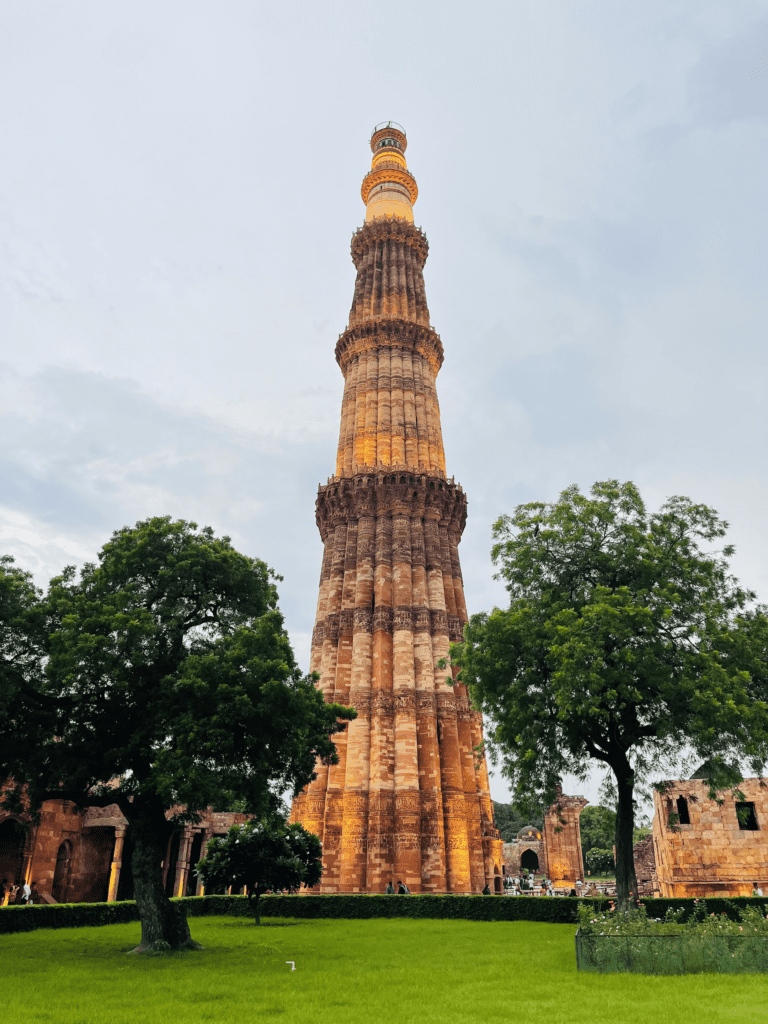 दिल्ली के दर्शनीय स्थल की सूची |
